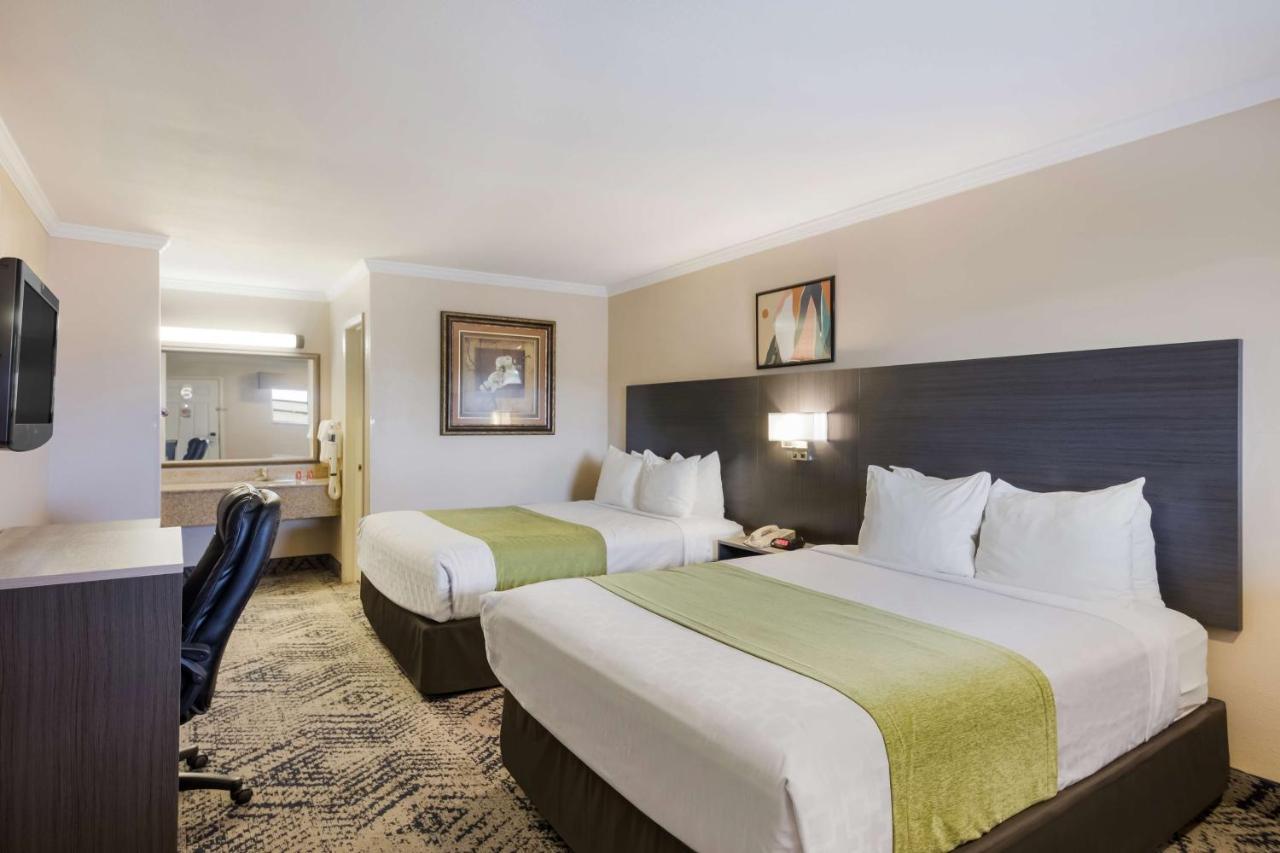 Surestay Hotel By Best Western Rockdale Extérieur photo